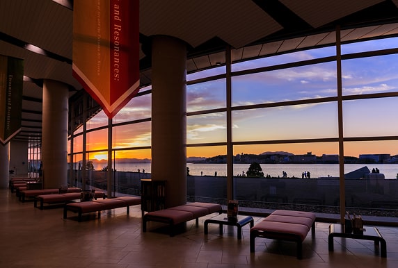 島根県立美術館